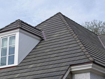 DISTINGUISHING THE STRUCTURE OF TILE ROOF AND FIBRO CEMENT ROOF