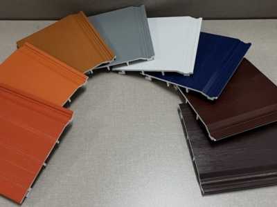 CÓ NÊN SỬ DỤNG TRẦN NHỰA KHÔNG?